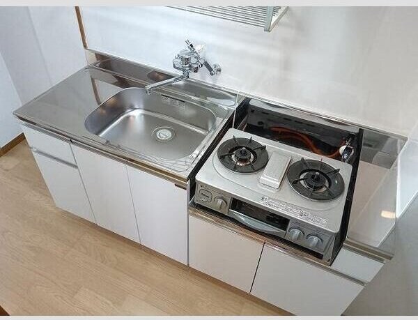 シャイニングプラザ佐竹の物件内観写真