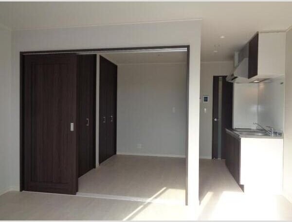 リアーレ市名坂の物件内観写真