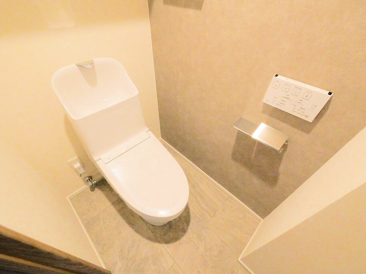 シーズンフラッツ上杉の物件内観写真