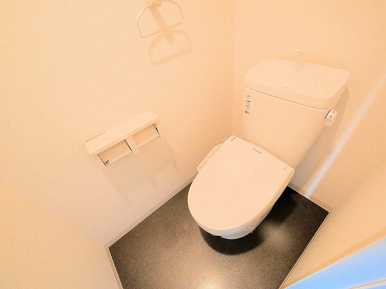 Ｌａ　Ｄｏｕｃｅｕｒ榴ヶ岡の物件内観写真