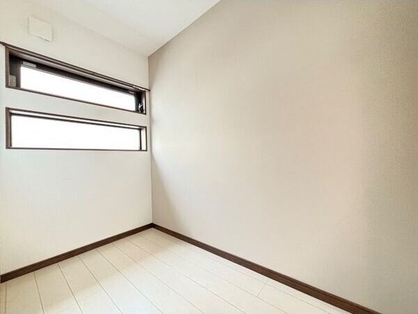 R-SMART 福田町駅の物件内観写真