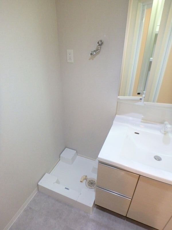 シュロスミーナ晩翠通の物件内観写真