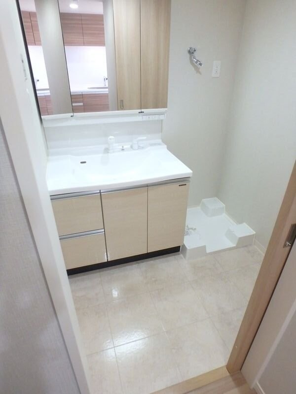 シュロスミーナ晩翠通の物件内観写真