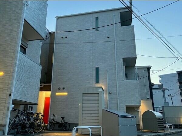 RIZEST 東照宮の物件外観写真