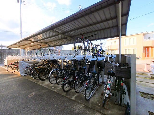 オークス南仙台の物件内観写真