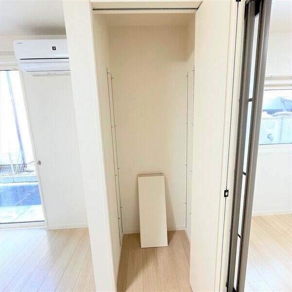 パセオプラシード泉中央の物件内観写真