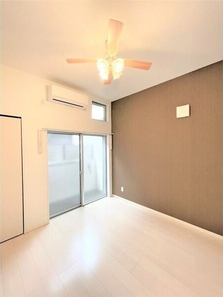 ラ・フォーレ東照宮の物件内観写真