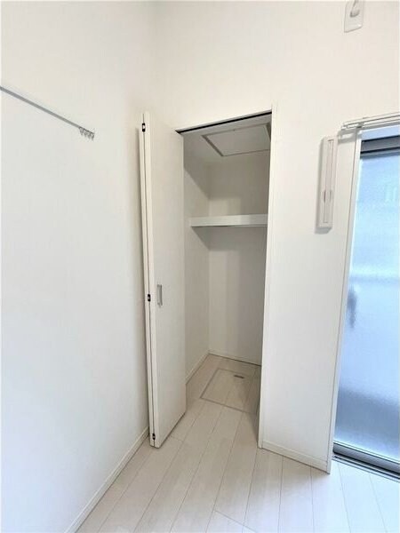 ラ・フォーレ東照宮の物件内観写真