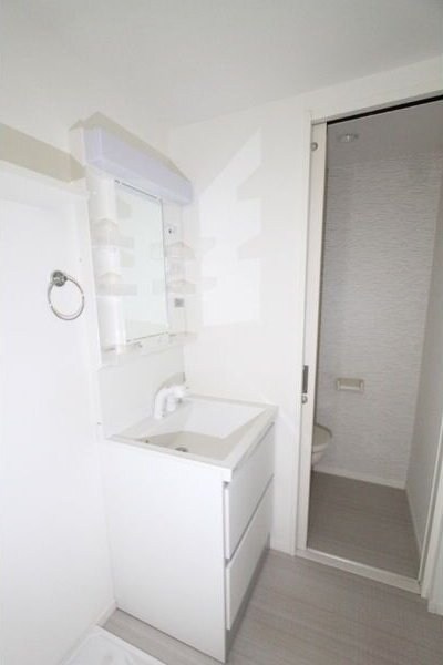 ラ・フォーレ東照宮の物件内観写真