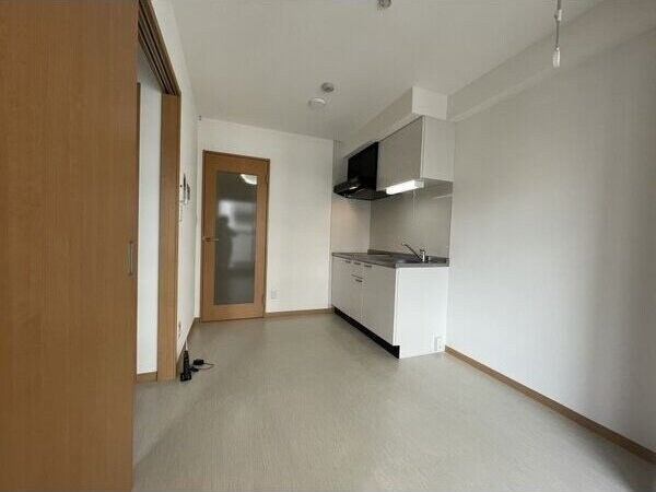 レジデンスREIWA支倉の物件内観写真