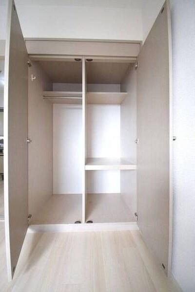 ラ・サーミ市名坂の物件内観写真