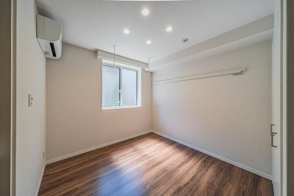 Ｐｒｏｍｅｎａｄｅ上杉の物件内観写真