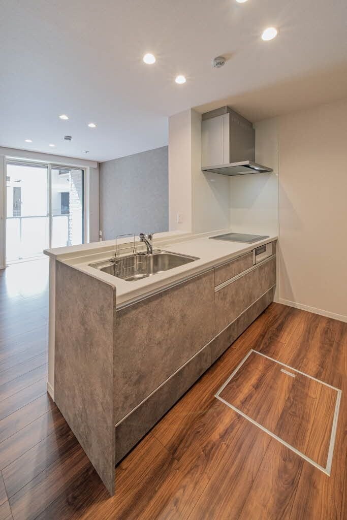 Ｐｒｏｍｅｎａｄｅ上杉の物件内観写真