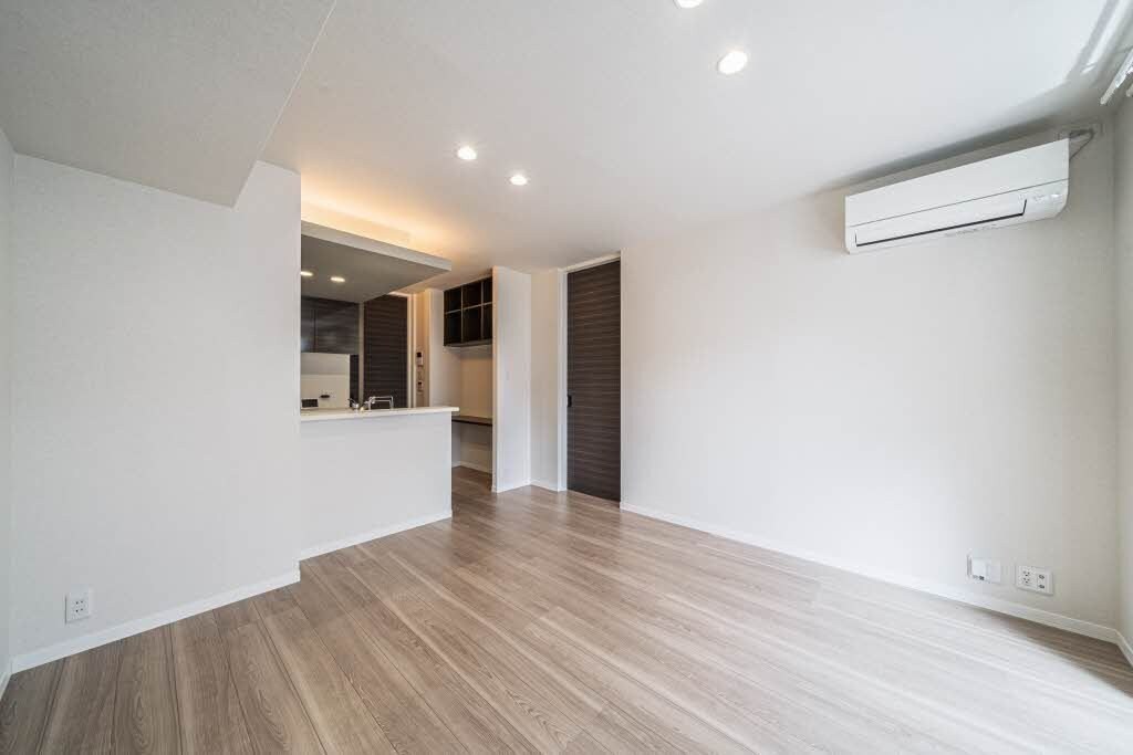 Ｃａｍｅｌｏｔ　Ｅａｓｔの物件内観写真