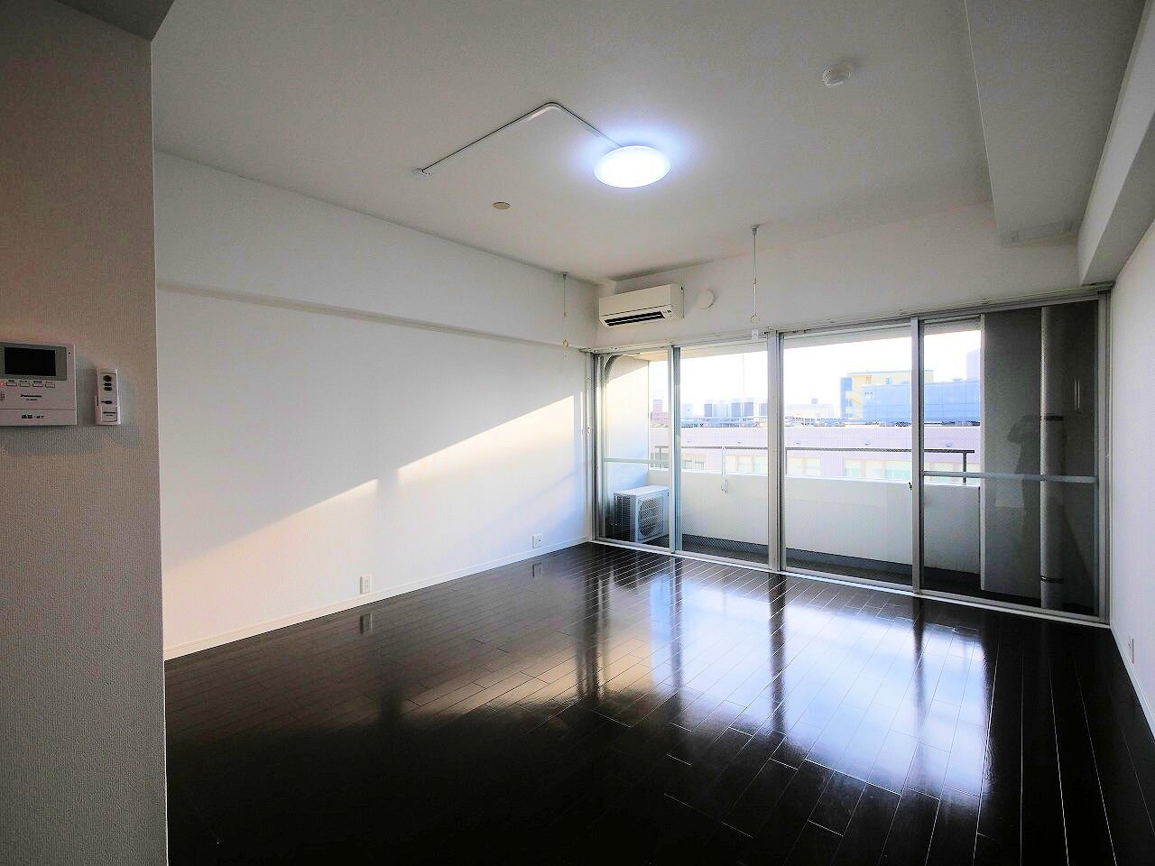 Ｌａ　Ｄｏｕｃｅｕｒ榴ヶ岡の物件内観写真