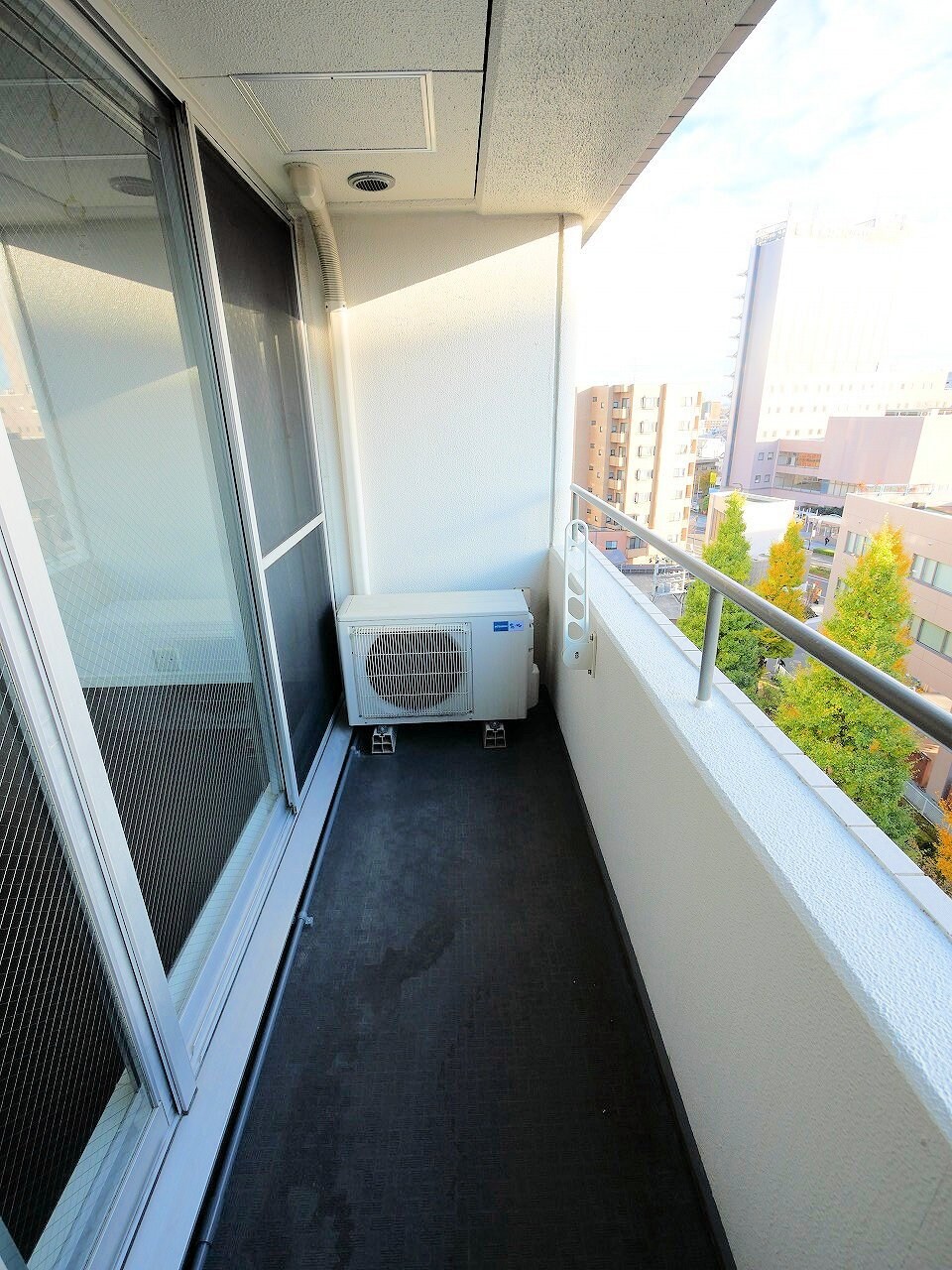 Ｌａ　Ｄｏｕｃｅｕｒ榴ヶ岡の物件内観写真