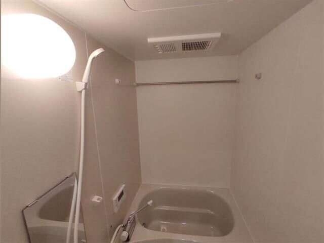 シャルム旭ケ丘イーストの物件内観写真