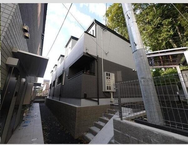 グランディール台原B棟の物件外観写真