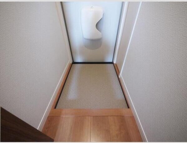 メゾンヤマダの物件内観写真