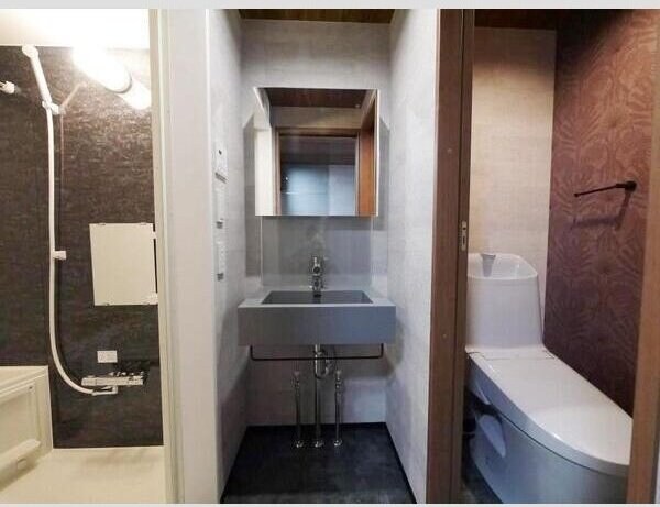 44霊屋下の物件内観写真