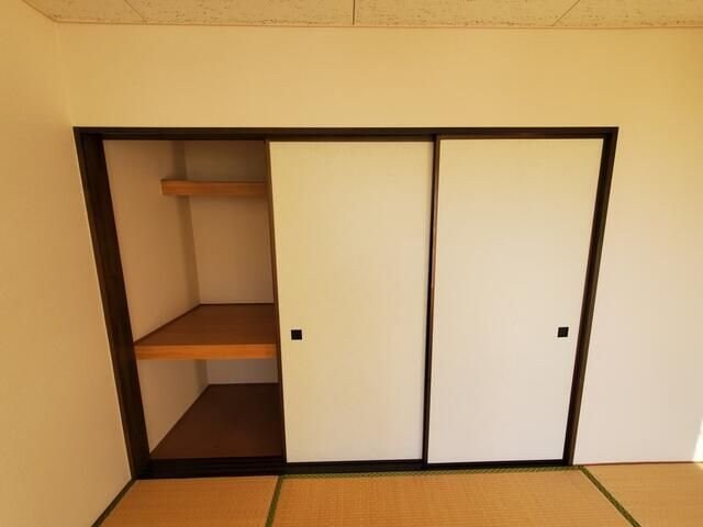 ストークハイツ吉成の物件内観写真