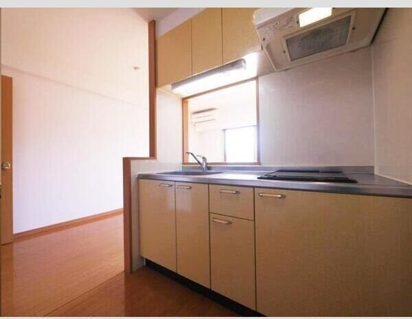 レキシントン・スクエア萩野町の物件内観写真