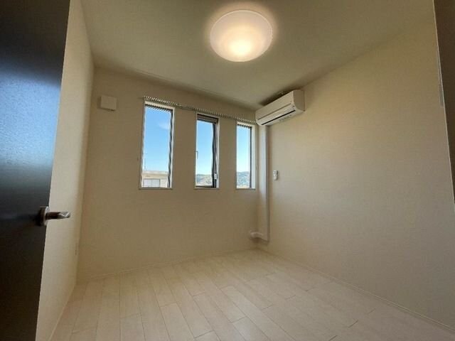 アヴニールブリエの物件内観写真