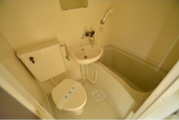 エレガンス宮町の物件内観写真