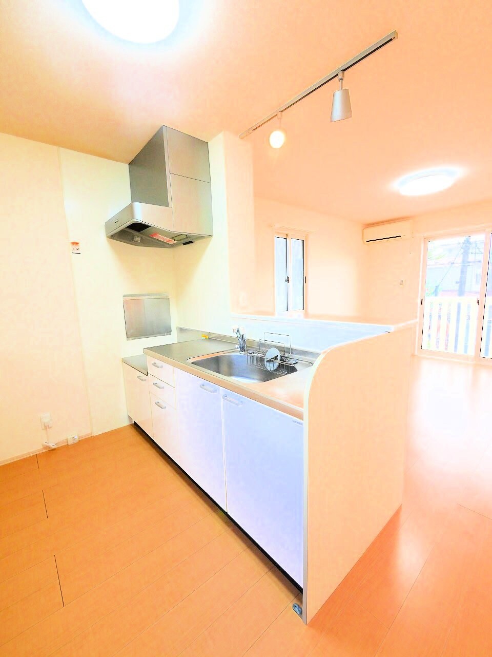 コーポ・ゼルコバの物件内観写真