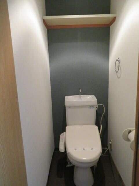 ヴィラ森林公園の物件内観写真