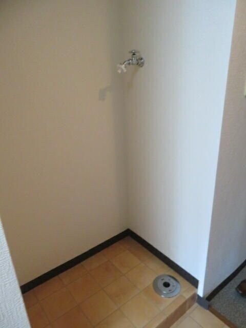 ヴィラ森林公園の物件内観写真