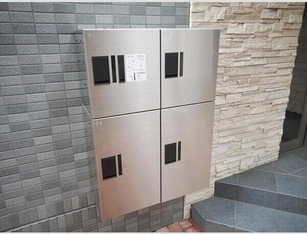 ラフィネ小鶴新田の物件内観写真