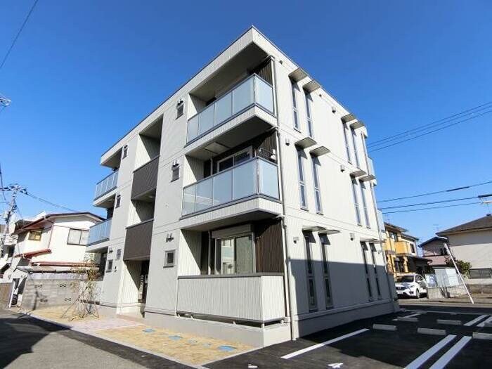 マイプレイス東照宮　Ｂの物件外観写真