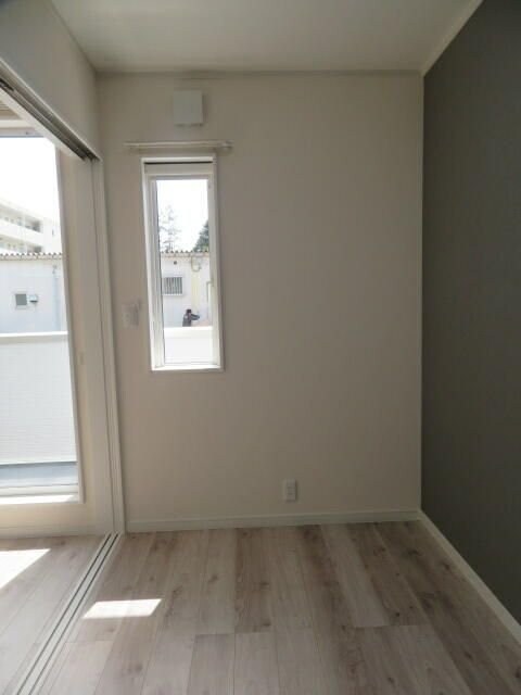 ソレーユ小松島の物件内観写真