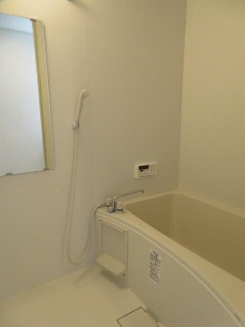 ソレーユ小松島の物件内観写真