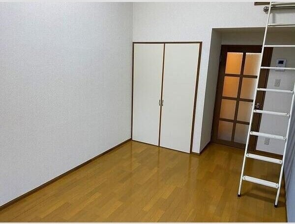 キャッスル鷺ケ森の物件内観写真