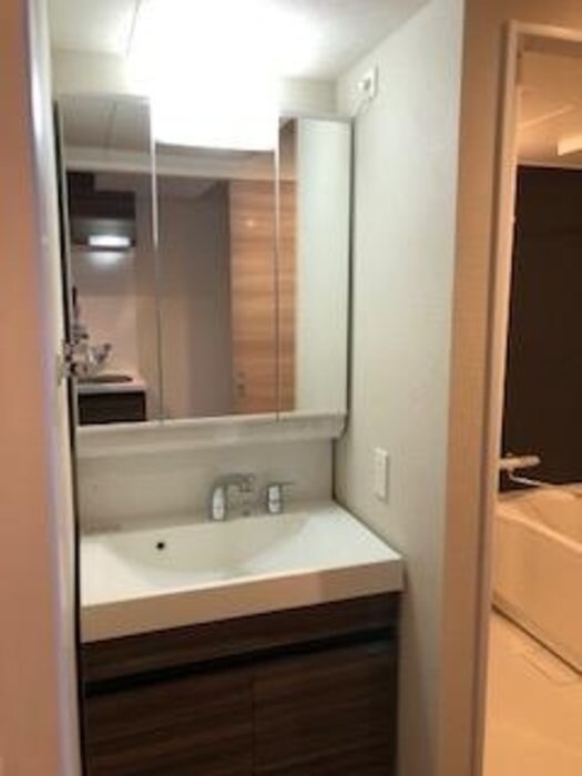 アロッジオ金剛の物件内観写真