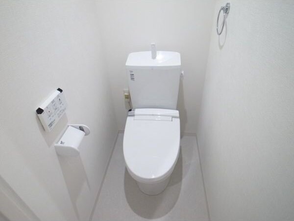 グランツァイト八幡の物件内観写真