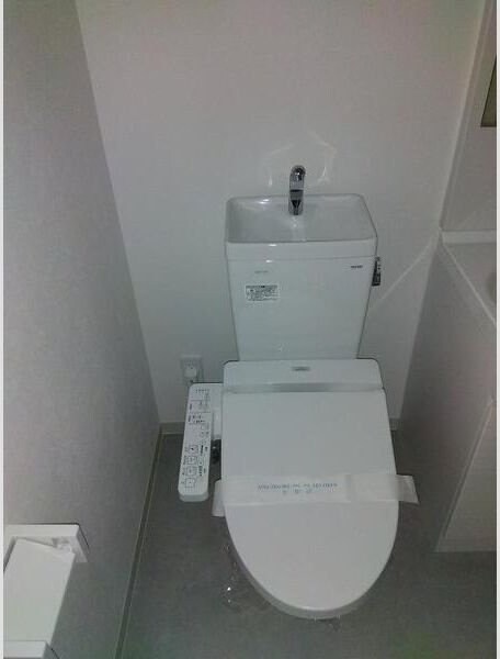 アスコット八幡の物件内観写真