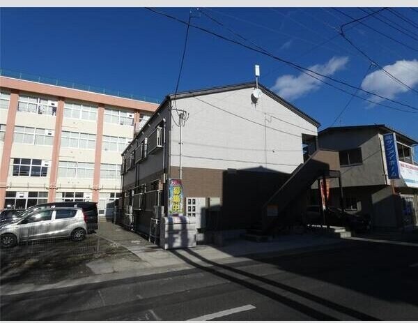 アスコット一本杉Iの物件外観写真