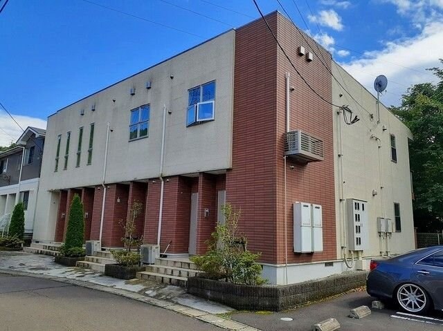 ヒルサイド・NJの物件外観写真