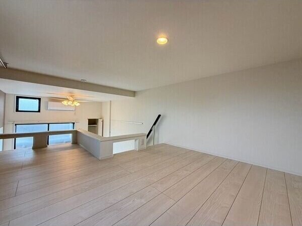 グレーステラス福住(福住町(5)A)の物件内観写真