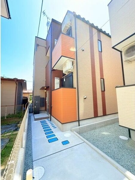 グレーステラス福住(福住町(5)A)の物件外観写真