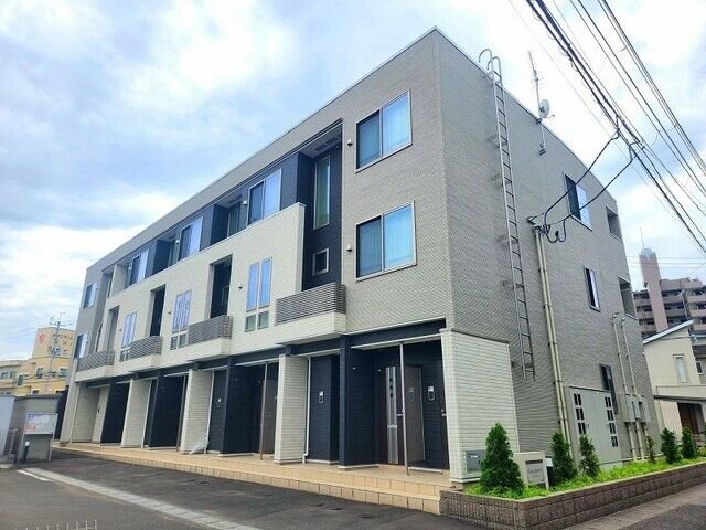 グレイスコートIの物件外観写真