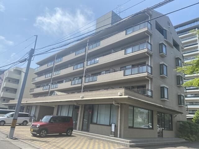 フレール仙台長町南の物件外観写真