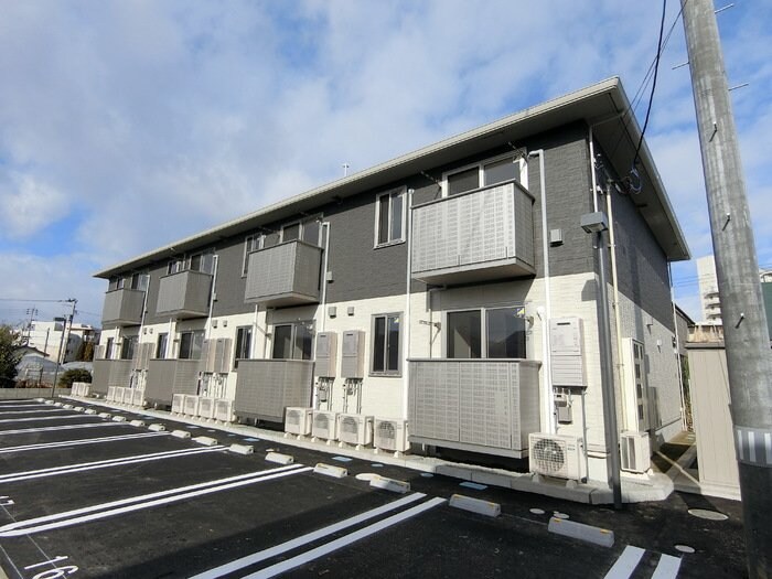 Ｄ－ｒｏｏｍ　ＡＴＥＡＳＥの物件外観写真