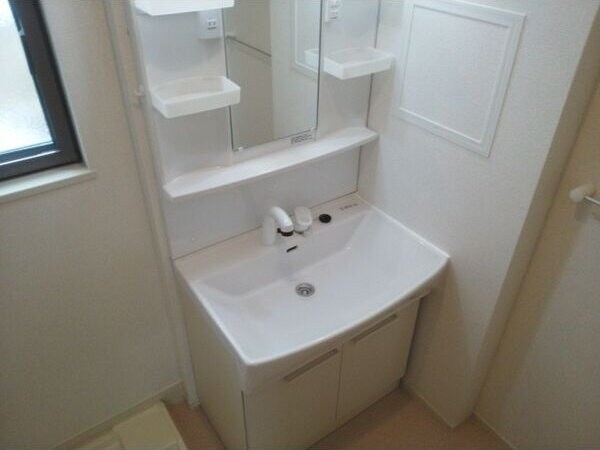 Feliciaの物件内観写真