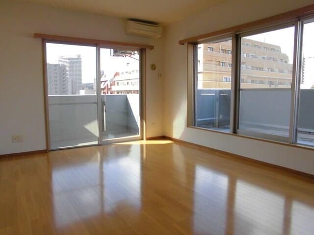 アニバーサリー第九木町通の物件内観写真