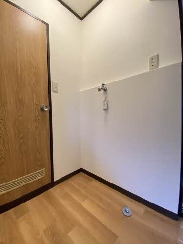 カーム・クウォーターＢの物件内観写真