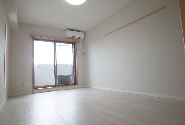 アーバンフラッツ長町の物件内観写真